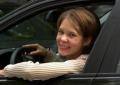دراسة : السيدات أفضل من الرجال في قيادة السيارات