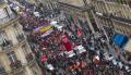 أحتجاجات وإضرابات بفرنسا أحتجاجاً علي قانون يسهل إقالة الموظفيين
