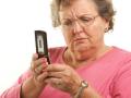  تصميم هاتف محمول لتلبية احتياجات كبار السن